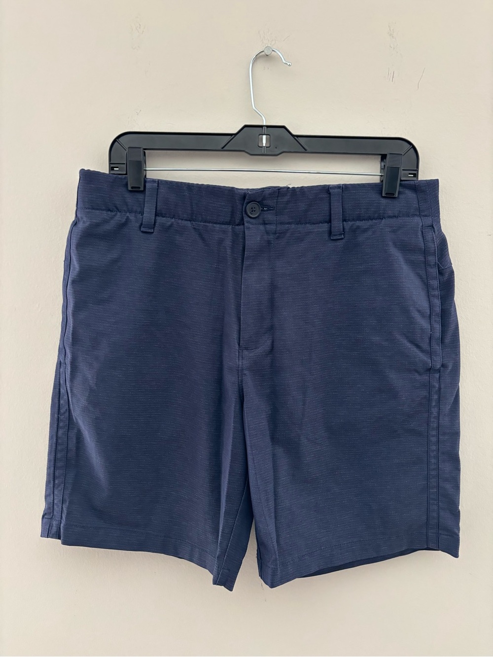 Under Armour Men's Navy Flat Front Performance Shorts Golf Casual Shorts